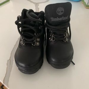 Size 6 toddler Timberland boots worn once